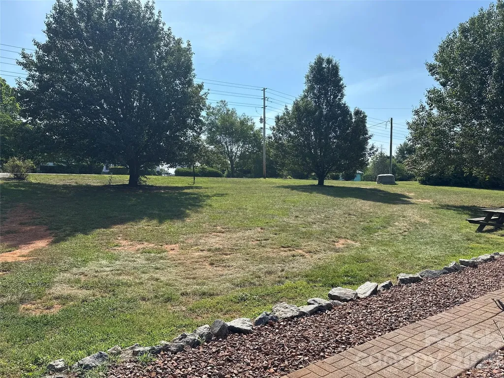 2567 Peeler Road Vale NC 28168