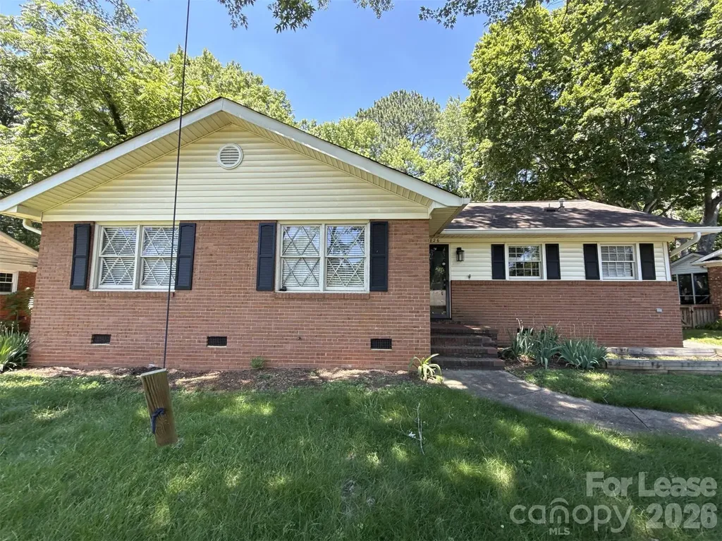 6826 Starcrest Drive Charlotte NC 28210