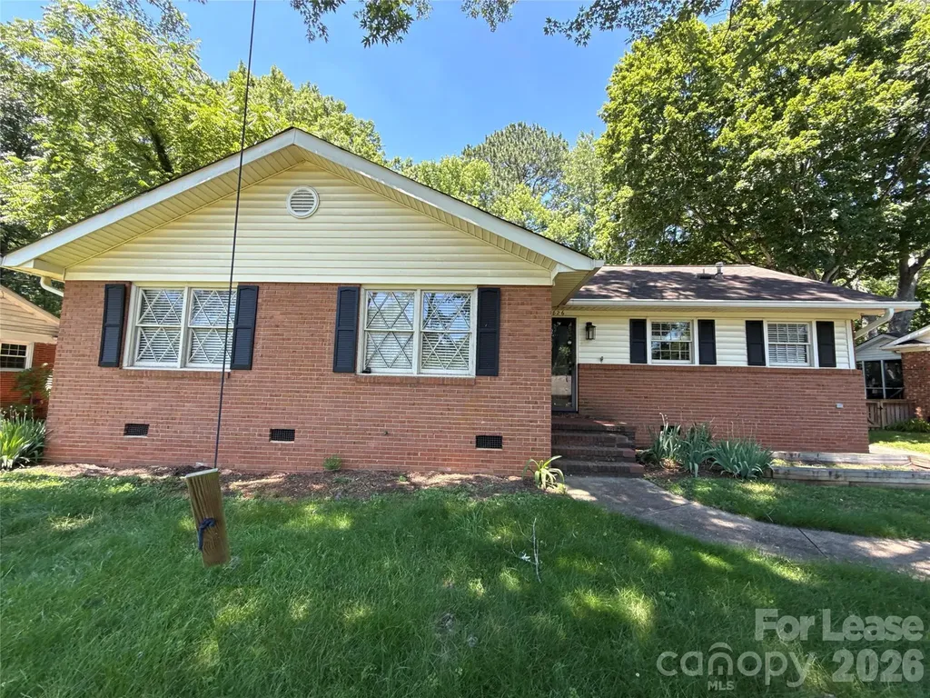 6826 Starcrest Drive Charlotte NC 28210