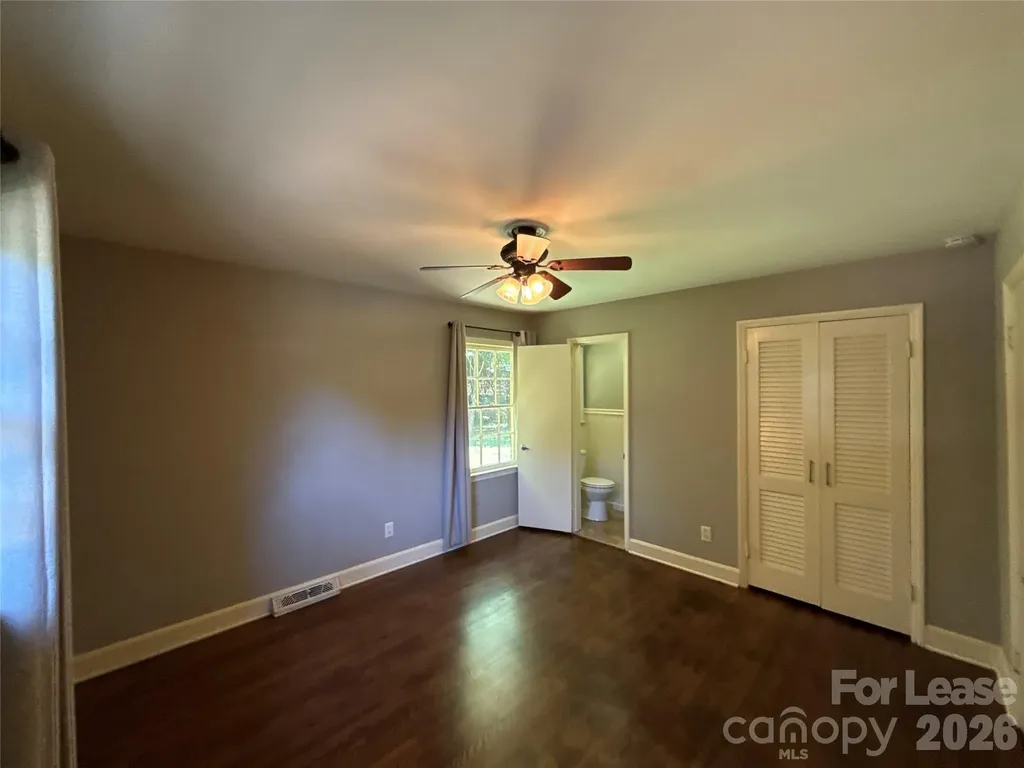 6826 Starcrest Drive Charlotte NC 28210
