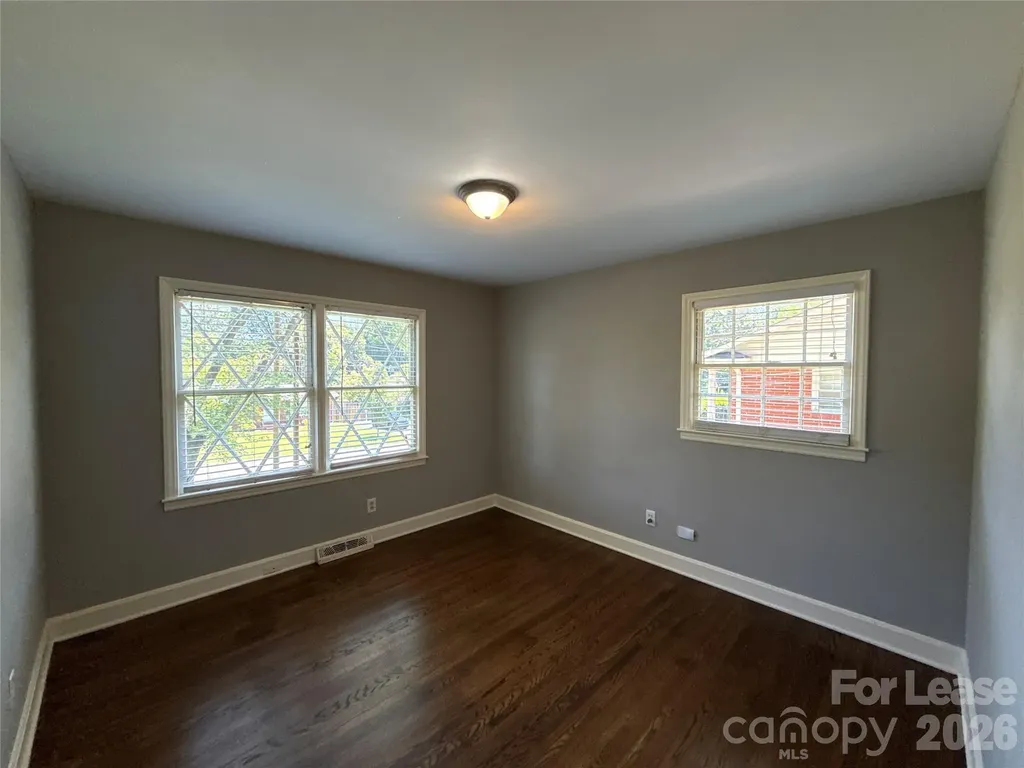 6826 Starcrest Drive Charlotte NC 28210