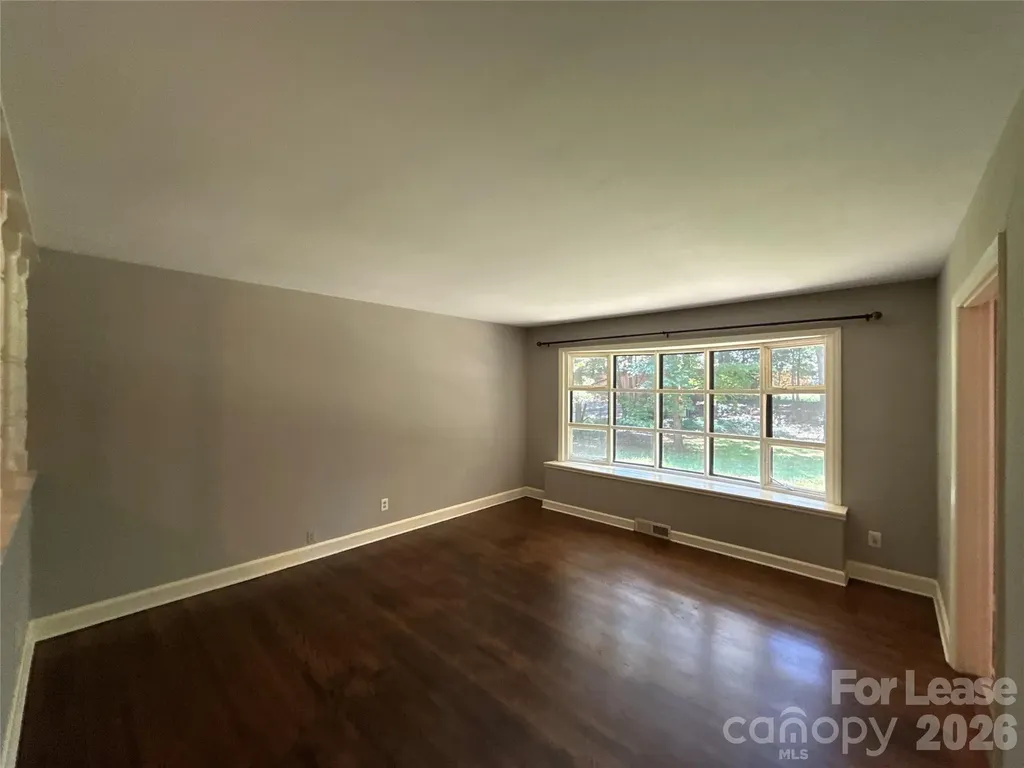 6826 Starcrest Drive Charlotte NC 28210