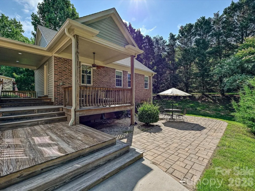 3333 Colvard Park Way Charlotte NC 28269