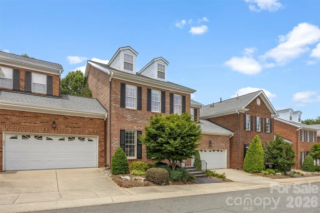 9415 Bonnie Briar Circle Charlotte NC 28277