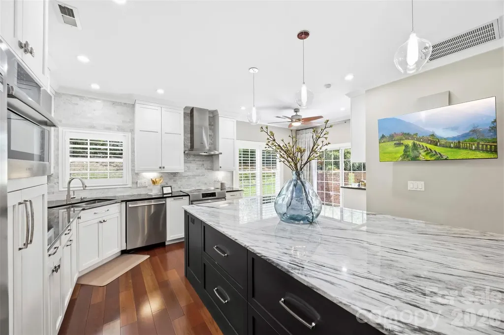 9415 Bonnie Briar Circle Charlotte NC 28277