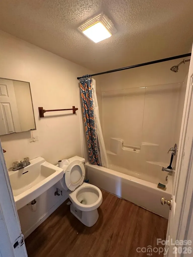 1305 W Front Street Statesville NC 28677