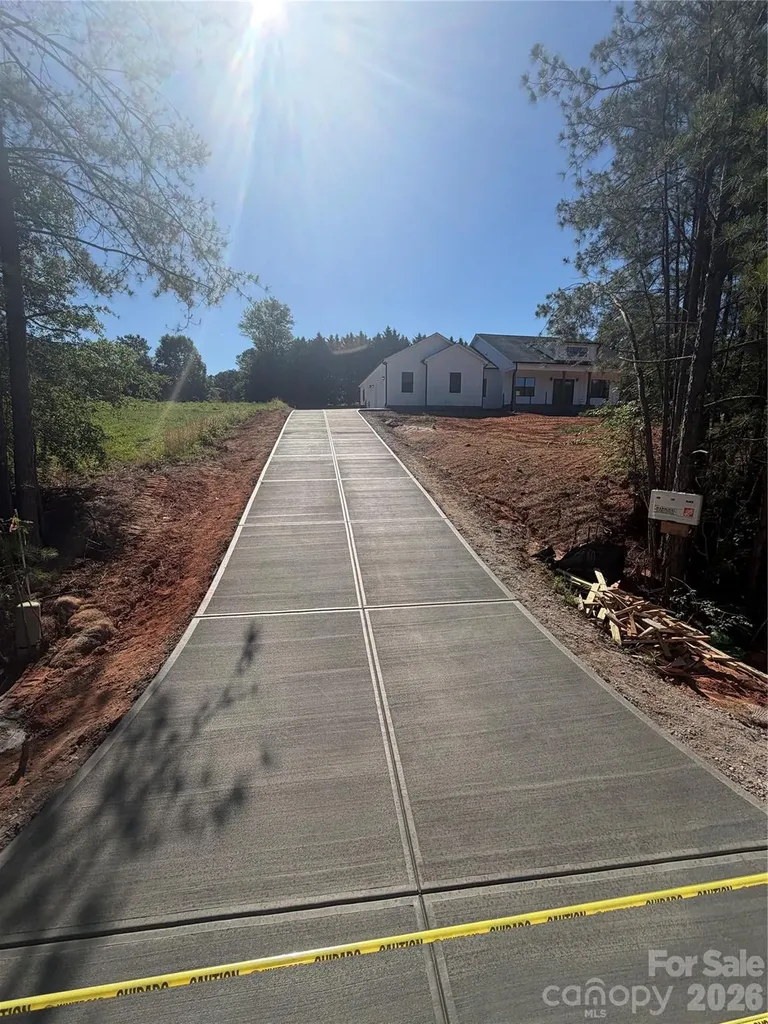 210 W Church Street Cherryville NC 28021