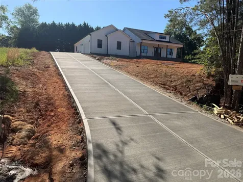 210 W Church Street Cherryville NC 28021