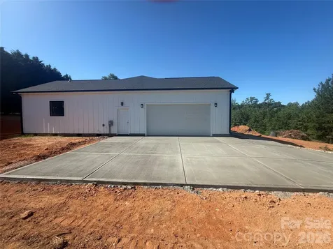 210 W Church Street Cherryville NC 28021
