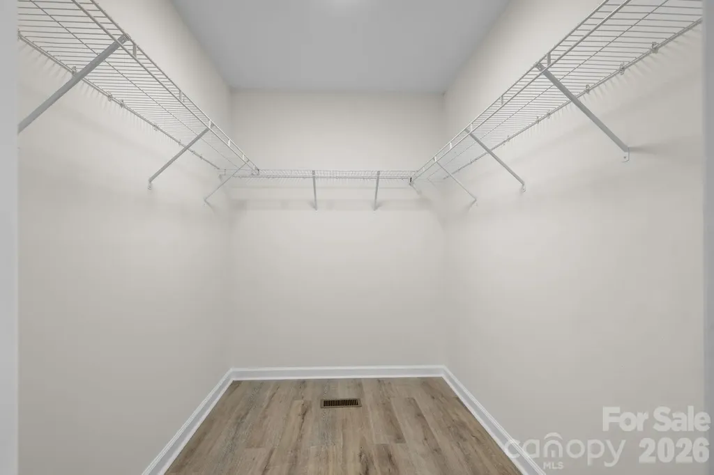 208 S B Avenue Maiden NC 28650