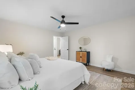 208 S B Avenue Maiden NC 28650