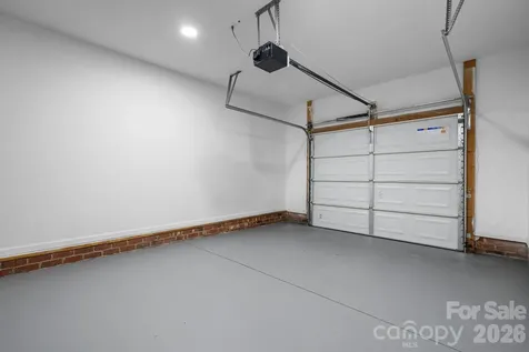 208 S B Avenue Maiden NC 28650