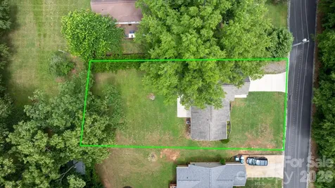208 S B Avenue Maiden NC 28650