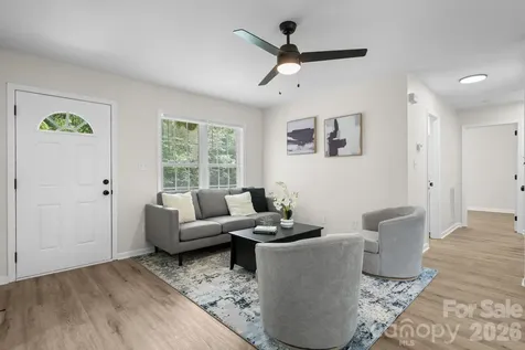 208 S B Avenue Maiden NC 28650