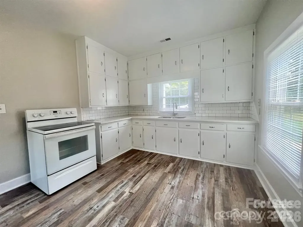 251 Trade Street S Matthews NC 28105