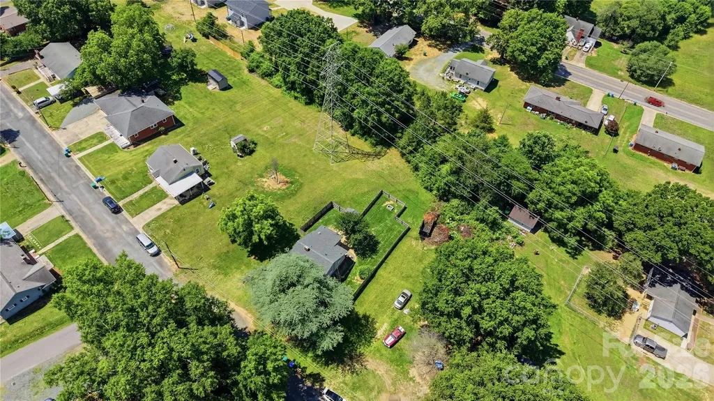 1501 Highland Avenue Albemarle NC 28001