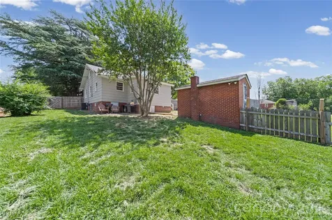 1501 Highland Avenue Albemarle NC 28001