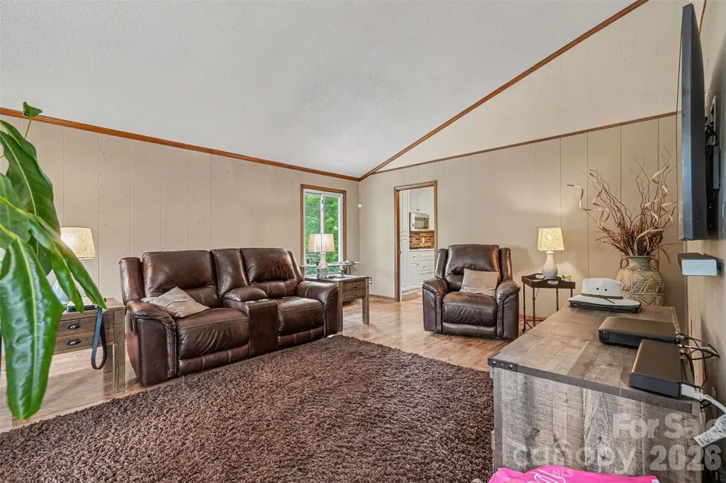 7944 Pawtuckett Road Charlotte NC 28214