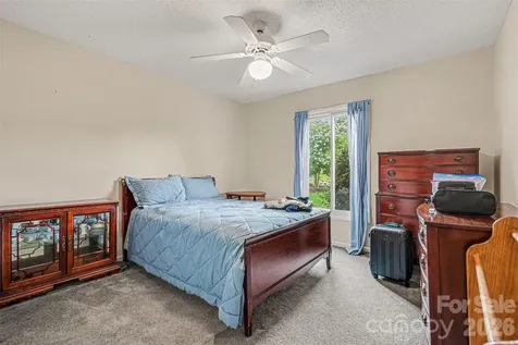 7944 Pawtuckett Road Charlotte NC 28214