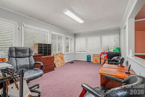 7944 Pawtuckett Road Charlotte NC 28214