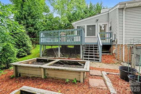 7944 Pawtuckett Road Charlotte NC 28214