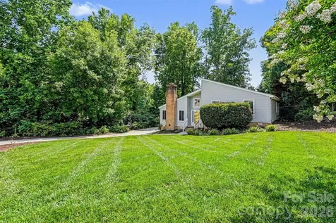 7944 Pawtuckett Road Charlotte NC 28214
