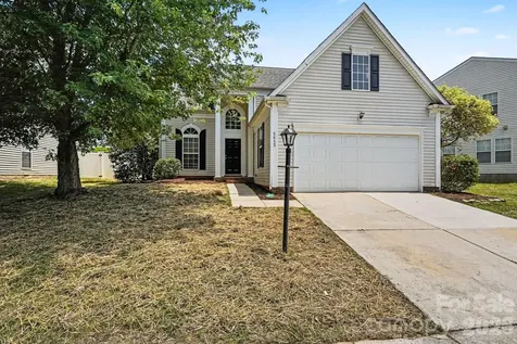 5615 Waverly Lynn Lane Charlotte NC 28269