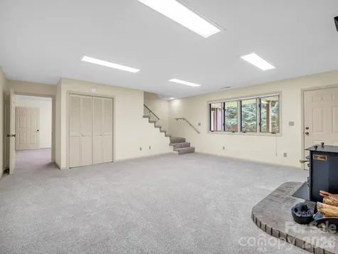 115 Woodhaven Drive Hendersonville NC 28739