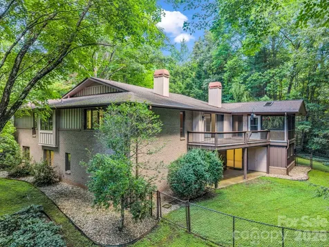 115 Woodhaven Drive Hendersonville NC 28739