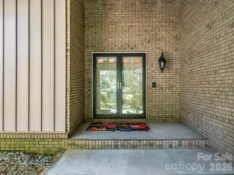 115 Woodhaven Drive Hendersonville NC 28739