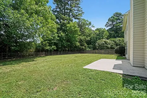 11310 Glenstone Court Charlotte NC 28269