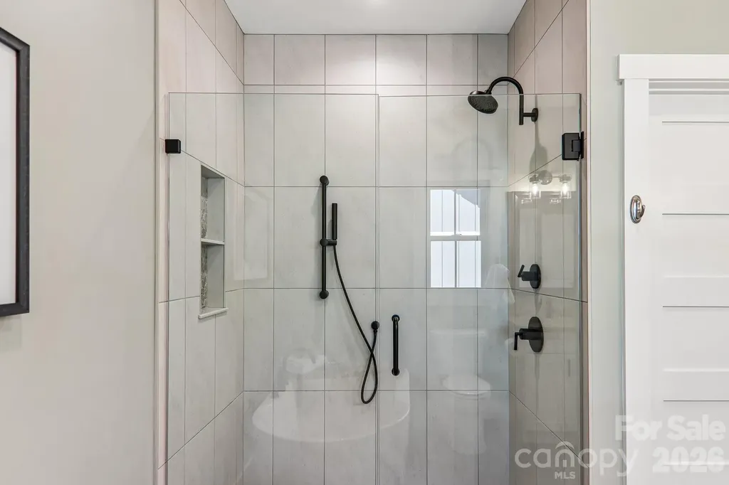 119 Olde Oak Way Hendersonville NC 28792