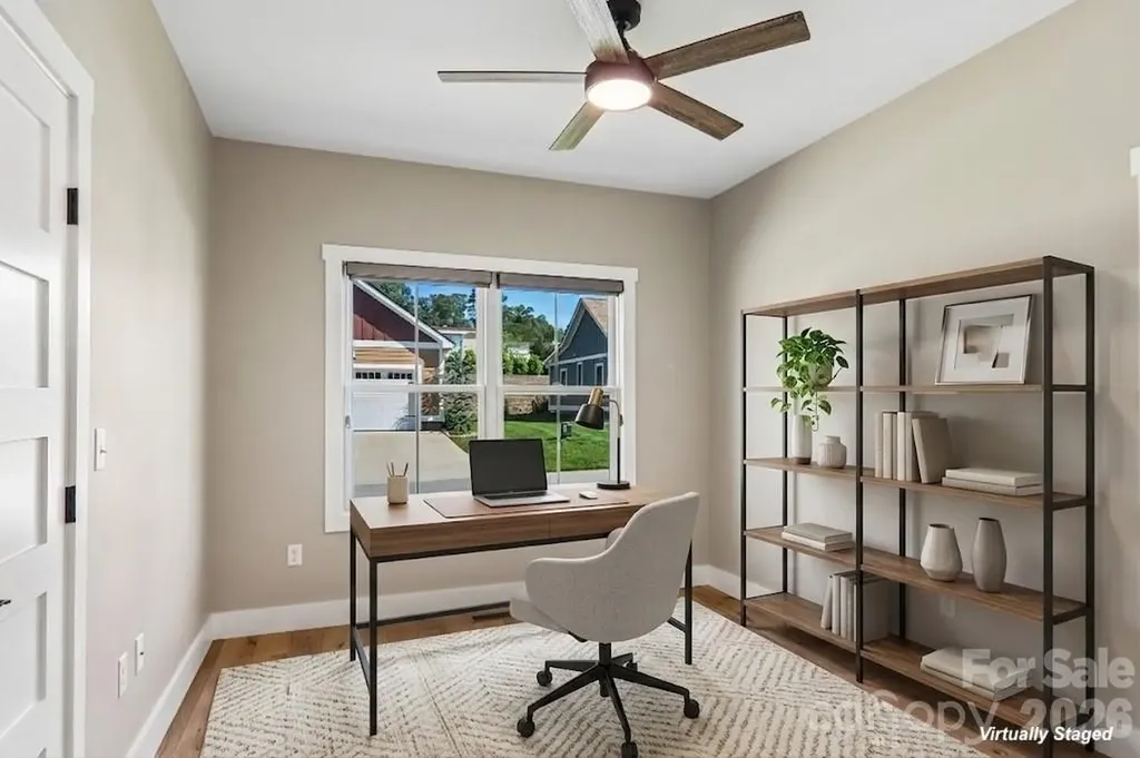 119 Olde Oak Way Hendersonville NC 28792