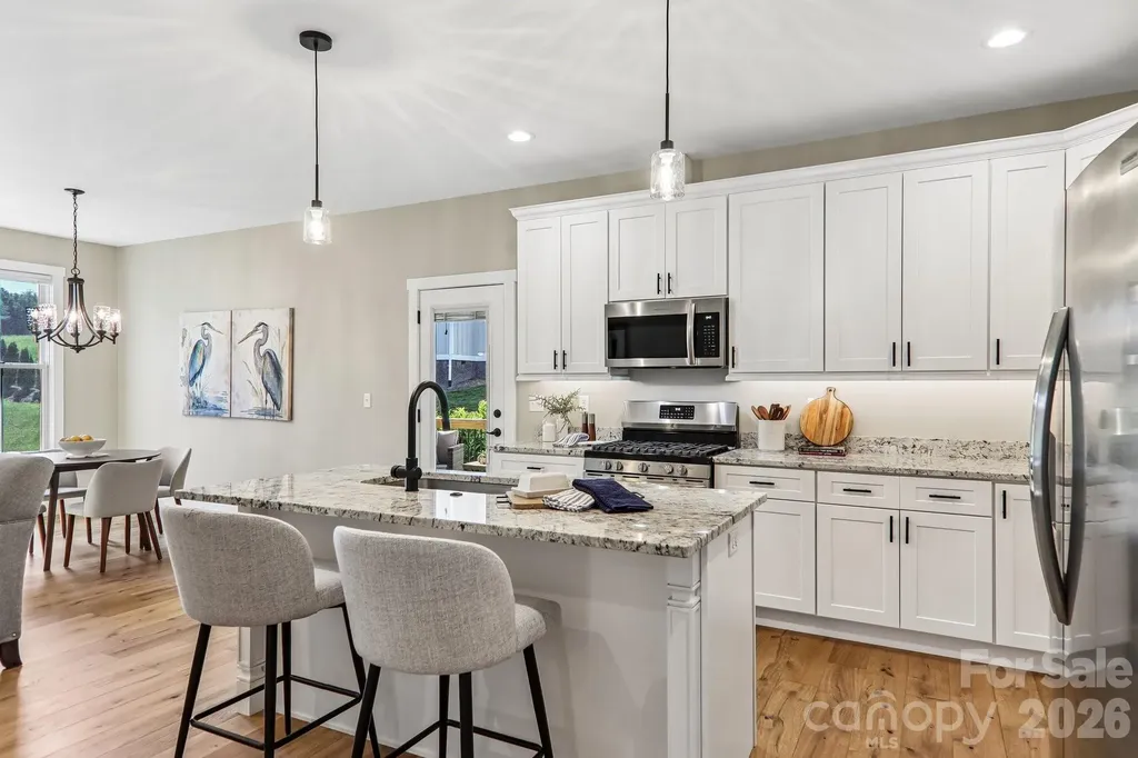 119 Olde Oak Way Hendersonville NC 28792