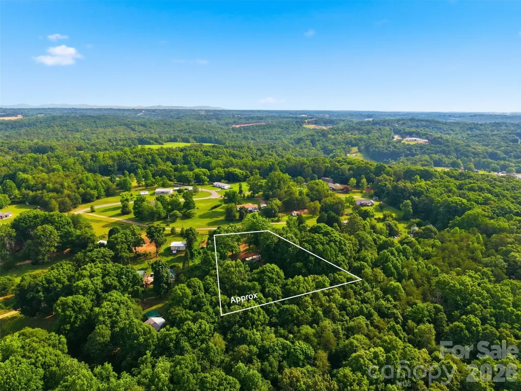 4075 Mamas Garden Drive Hickory NC 28602