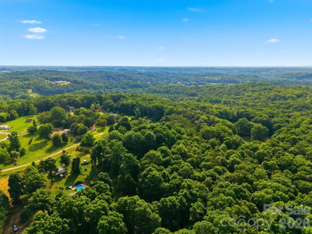 4075 Mamas Garden Drive Hickory NC 28602