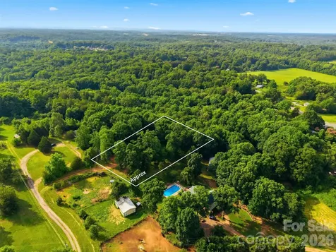 4075 Mamas Garden Drive Hickory NC 28602