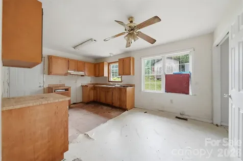 2130 Haven Circle SE Lenoir NC 28645