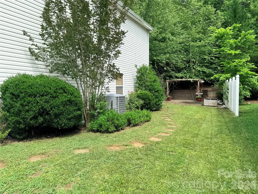 115 Thorsen Drive Mooresville NC 28117
