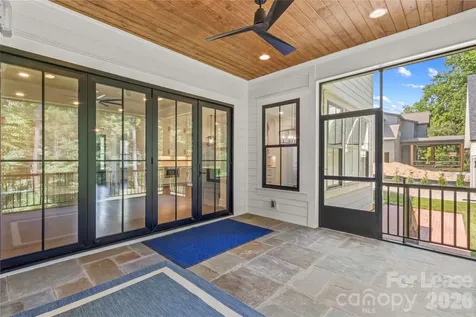269 Conroy Avenue Davidson NC 28036