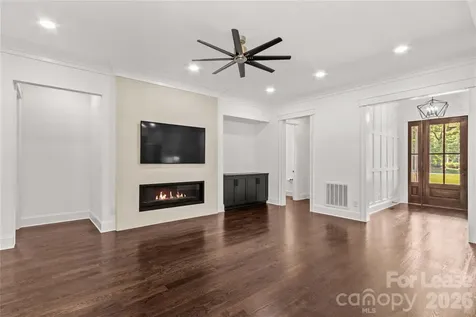 269 Conroy Avenue Davidson NC 28036