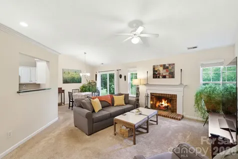 12126 Wild Garden Court Charlotte NC 28269