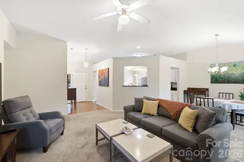 12126 Wild Garden Court Charlotte NC 28269