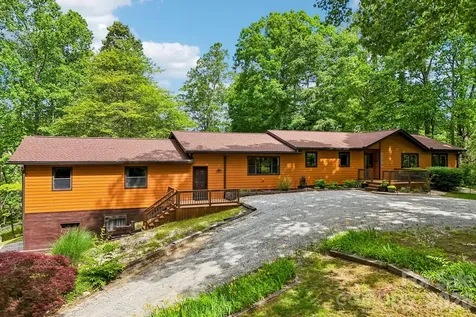 3229 N Bearwallow Road Hendersonville NC 28792
