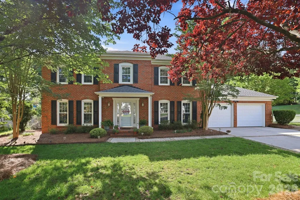 4612 Deanscroft Drive Charlotte NC 28226