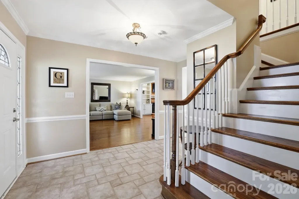 4612 Deanscroft Drive Charlotte NC 28226