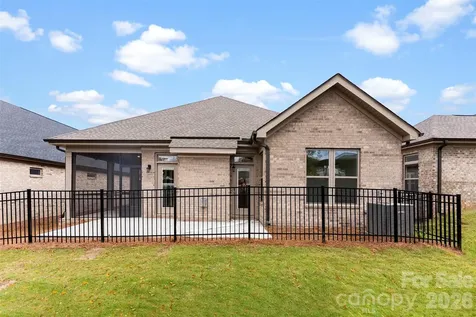 415 Newstyle Way Gastonia NC 28056