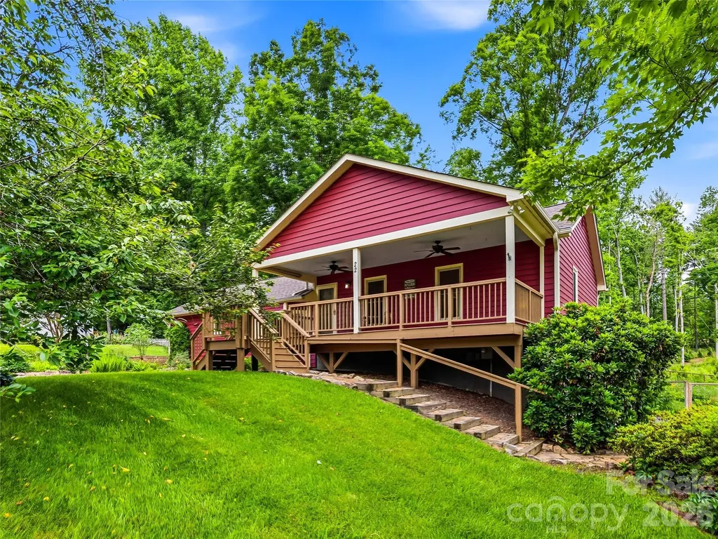22 Timberleaf Drive Fletcher NC 28732