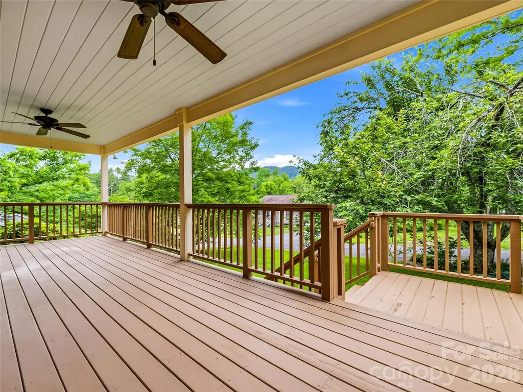 22 Timberleaf Drive Fletcher NC 28732
