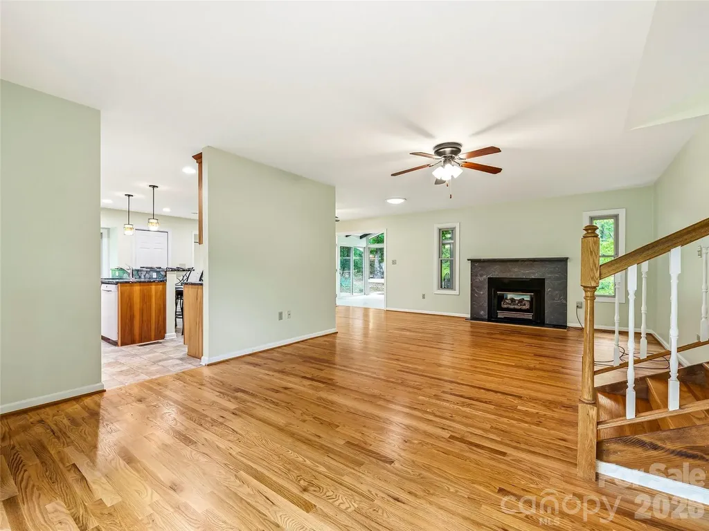 22 Timberleaf Drive Fletcher NC 28732